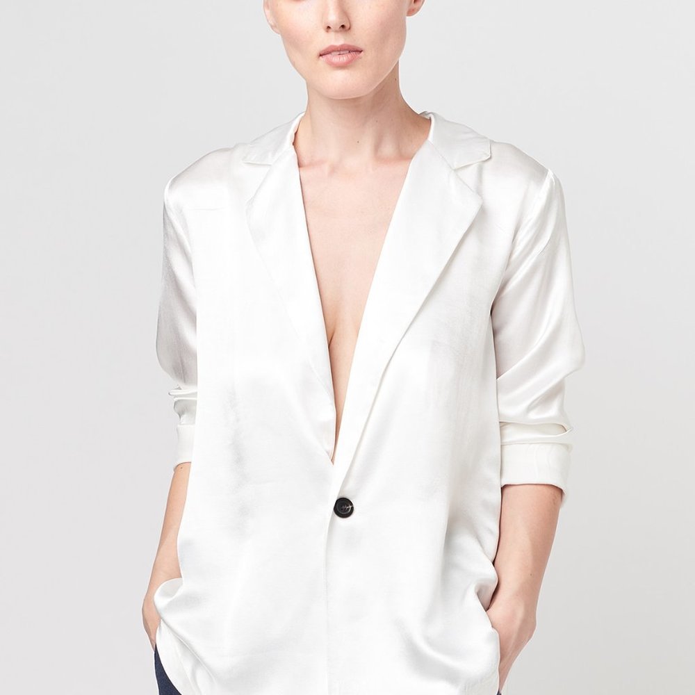TINA JO Martini Satin Blazer Champagne  Large